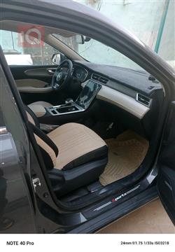 ئێم جی RX5